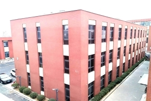 自由者创业社区